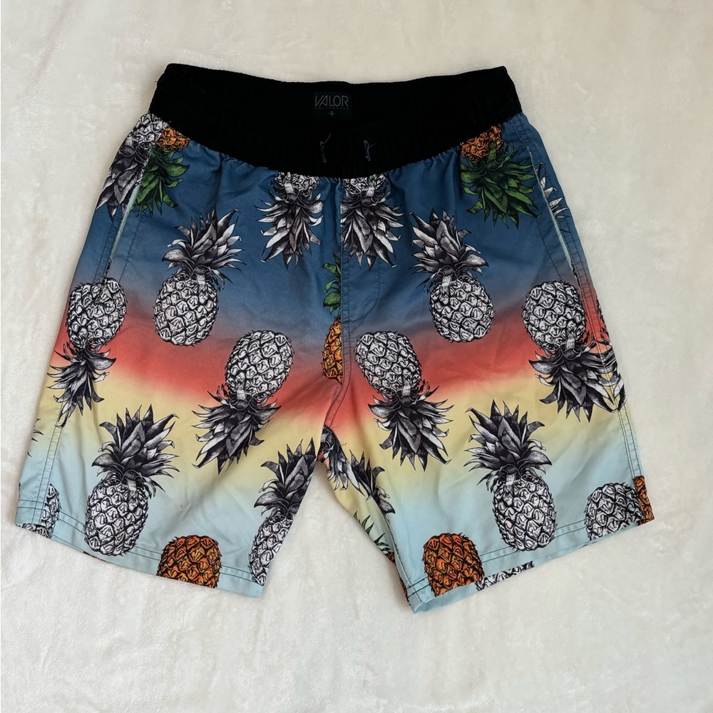 Valor swim trunks with pineapple print